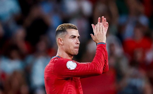 Ronaldo công bố bản ghi nhớ 8 điểm mà HLV Jorge Jesus sẽ phát biểu trước báo chí nhưng lại thất hứa