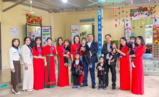 Xuân yêu thương ở những "mái trường cho em"