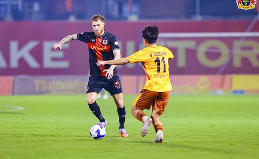 CLB Ninh Bình thắng 12-1 trước kỳ nghỉ Tết