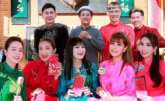 Nghệ sĩ Thành phố Hồ Chí Minh đón Tết sớm tại phố ông đồ
