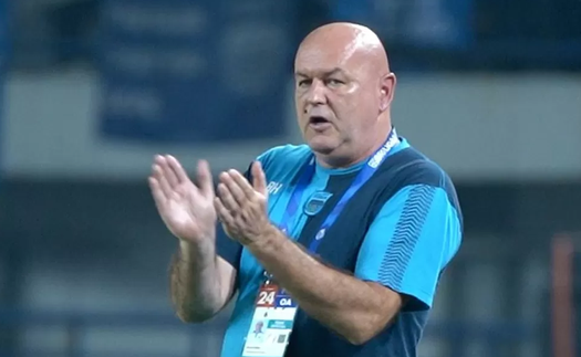 CLB Indonesia đòi khiếu nại lên AFC khi bị đối thủ Thái Lan loại, HLV châu Âu chỉ trích CĐV "phá hoại" đội bóng