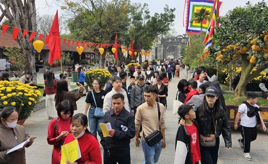 Lượng khách đến các điểm du lịch trong 9 ngày nghỉ Tết tăng ca