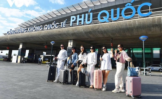 Sân bay Phú Quốc phục vụ hơn 260.000 hành khách dịp Tết Bính Ngọ