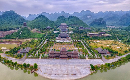 Ninh Bình đón nhận danh hiệu Di tích Quốc gia đặc biệt cho quần thể danh thắng Tam Chúc