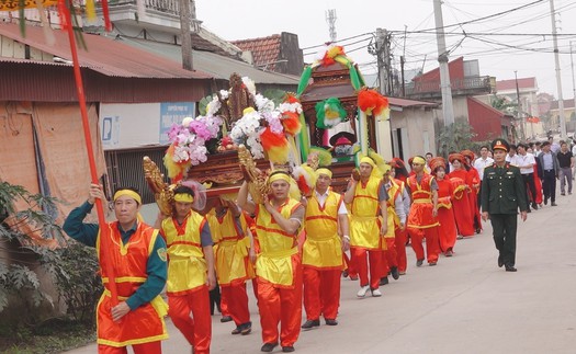 Lễ Phát lương Đức Thánh Trần 2026