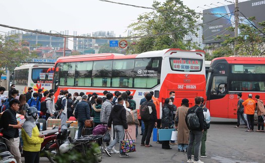 Thủ tướng chỉ đạo tăng cường tổ chức vận tải bảo đảm trật tự, an toàn giao thông dịp Tết Nguyên đán