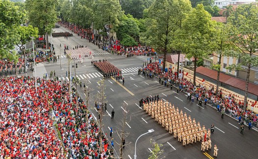 Từ cảm hứng lịch sử tới khát vọng tương lai