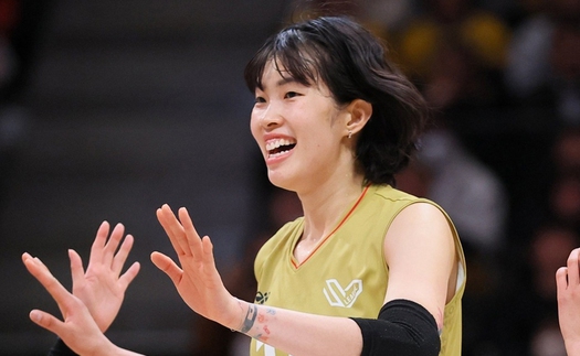 Nhận quyết định đặc biệt, Trần Thị Thanh Thúy tạo địa chấn trước nhà vô địch bóng chuyền Nhật Bản