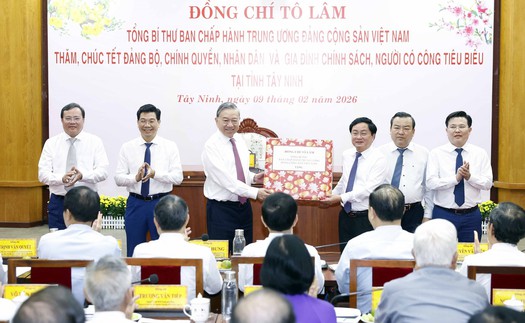 Tổng Bí thư Tô Lâm thăm chúc Tết Đảng bộ, chính quyền, nhân dân và tặng quà gia đình chính sách tỉnh Tây Ninh