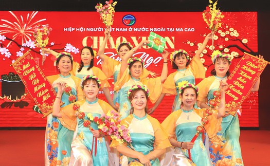 Rộn ràng Xuân quê hương tại Macau, Trung Quốc