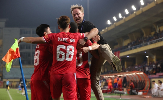 'Bắt hình dong'  V-League