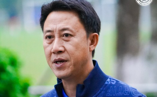 HLV Nguyễn Thành Công rời PVF CAND sau 4 trận