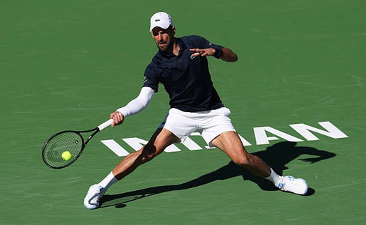 Djokovic vào vòng 4 Indian Wells Masters lần đầu tiên sau 9 năm, đối đầu nhà ĐKVĐ