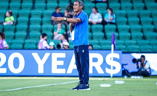 HLV Mai Đức Chung: 'Tôi xin rút lui'