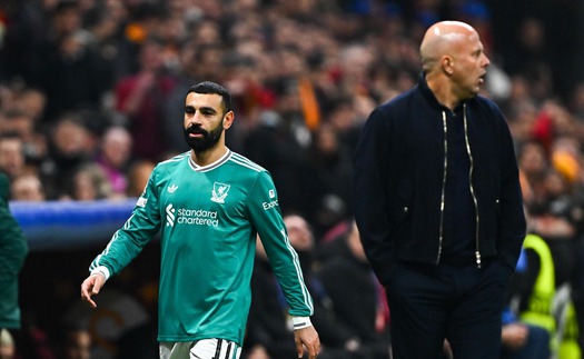 Liverpool có nguy cơ bị loại ở Champions League: Một mùa bóng bỏ đi