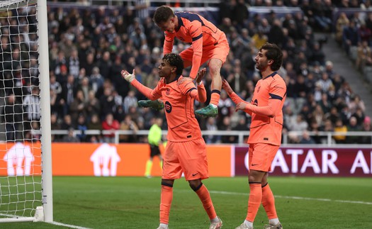 Barcelona: Rèn cú đấm knock-out ở lượt về