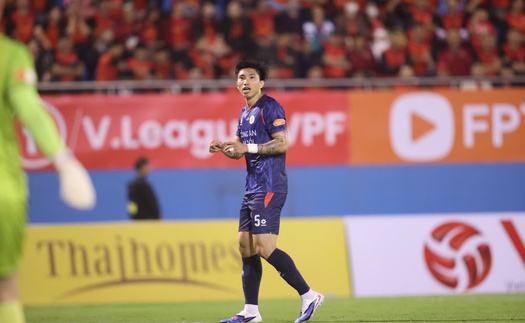 Văn Hậu và niềm vui với 'cánh cửa' đội tuyển Việt Nam