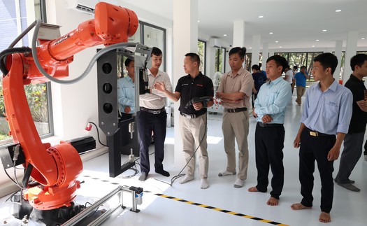 Khơi dậy khát vọng cống hiến của trí thức trẻ trong kỷ nguyên số