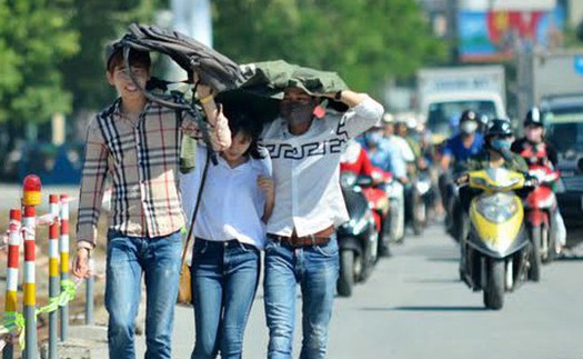 Dự báo thời tiết ngày 18/3: Đông Nam Bộ nắng nóng, có nơi trên 35 độ C