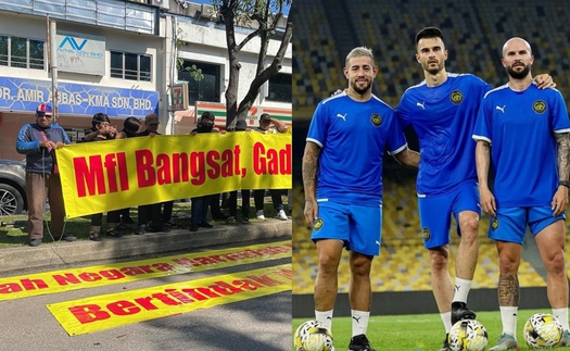 CĐV Malaysia biểu tình trước trụ sở FAM về vụ gian lận nhập tịch, luật sư yêu cầu tước quốc tịch 4 cầu thủ