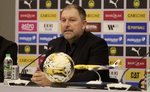 HLV tuyển Malaysia bị yêu cầu từ chức sau khi ĐT Việt Nam được AFC xử thắng