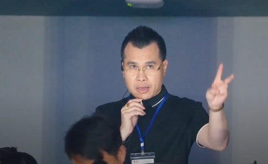 Đạo diễn Lê Anh Dũng đưa 100% diễn viên người Thái trình diễn Huyền tích Uva