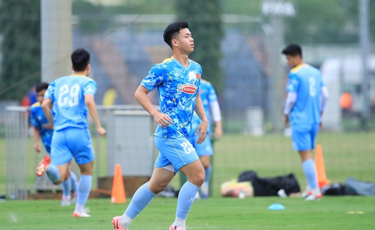 Tin nóng bóng đá Việt hôm nay 20/3: FIFA đánh giá cao HLV Kim Sang Sik