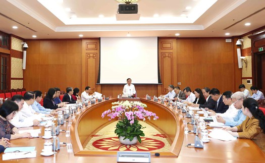 Phiên họp thứ nhất Ban Chỉ đạo Trung ương về phát triển văn hoá Việt Nam