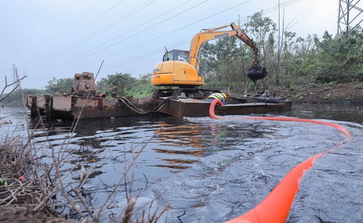 Hà Nội nỗ lực nạo vét sông hồ, quyết tâm "hồi sinh" sông hồ trước mùa mưa 2026