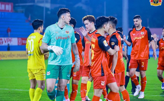 Tin nóng bóng đá Việt hôm nay 22/3: Văn Lâm, Hoàng Đức tập trung đội tuyển Việt Nam; Xuân Son chấn thương không nghiêm trọng