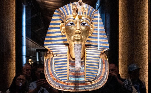 Mặt nạ vàng của Pharaoh Tutankhamun tại Đại Bảo tàng Ai Cập