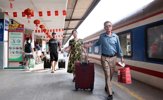 Ngành đường sắt tăng chuyến phục vụ giỗ Tổ và lễ 30/4 - 1/5