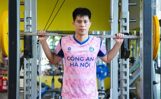 Triệu tập Đình Trọng lên tuyển, HLV Kim Sang Sik kỳ vọng điều gì?