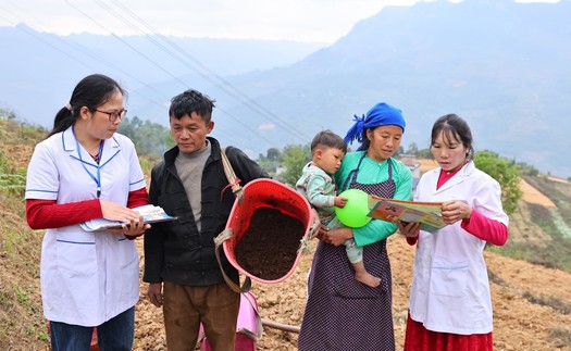 Đưa tinh thần Hội nghị Trung ương 2 vào cuộc sống từ nơi vùng cao, biên giới