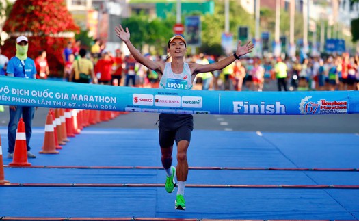 Tin nóng thể thao sáng 29/3: Hoàng Nguyên Thanh vô địch giải marathon lâu đời nhất Việt Nam 