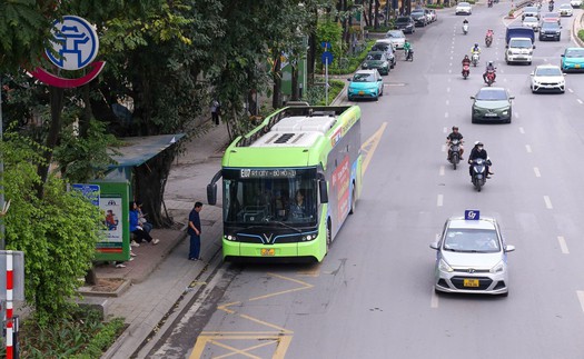 Hà Nội sẵn sàng hạ tầng để chuyển đổi phương tiện xanh