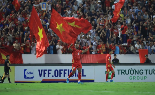 HLV Kim Sang Sik lạc quan với đội tuyển Việt Nam