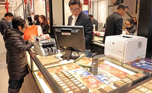 Giá vàng sáng 31/3 tăng 1,2 triệu đồng/lượng