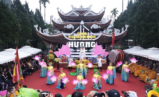 Họp báo Chính phủ thường kỳ: Hướng dẫn chuyên môn quản lý lễ hội, đảm bảo thống nhất từ Trung ương đến cơ sở