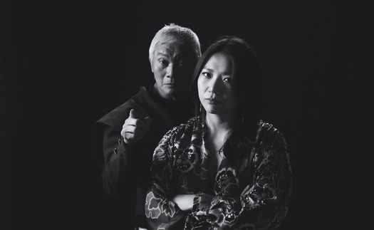 Họa sĩ Đào Anh Khánh và con gái CAT đối thoại trong triển lãm chung đầu tiên