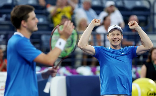 Hành trình chạy trốn khỏi bom đạn của nhà vô địch đôi nam Dubai Open 2026 Harri Heliovaara