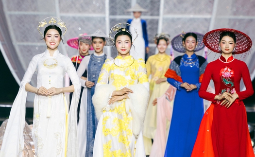 NTK Vũ Thảo Giang với "bản giao hưởng" từ sợi tơ Việt Nam