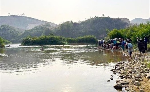 Cảnh báo hiểm họa tắm sông sau vụ 3 thiếu niên đuối nước ở Lạng Sơn