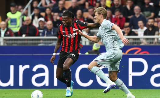 Thua 0-3 ngay trên sân nhà, Milan có nguy cơ mất vé dự Champions League