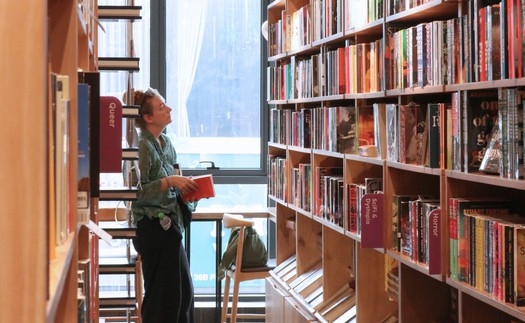 Nâng cao văn hóa đọc từ sách ngoại văn