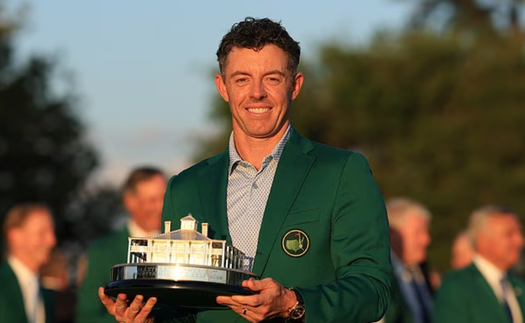 Rory McIlroy đăng quang tại Masters sau chiến thắng nghẹt thở