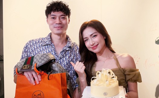 Đại sứ giải Cống hiến Hòa Minzy 'chọc' Văn Toàn 'cực lầy' khi chúc mừng sinh nhật tiền đạo tuyển Việt Nam