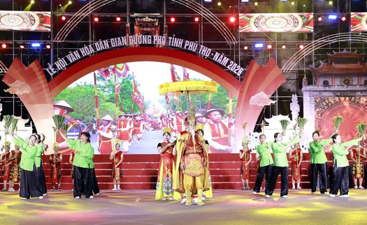 Phú Thọ: Chương trình văn hóa dân gian đường phố “Thanh âm nguồn cội”