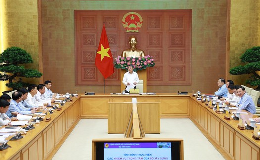 Thủ tướng Lê Minh Hưng: Tập trung phát triển hệ thống kết cấu hạ tầng đồng bộ, hiện đại