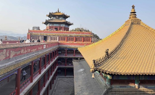 Khám phá 'tiểu cung điện Potala' ở Hà Bắc, Trung Quốc